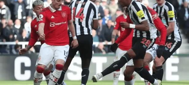 乐竞娱乐- 德布劳内巴西进球 