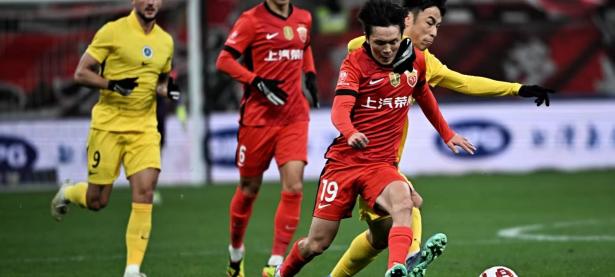 乐竞娱乐-中超今晚再迎强敌，阿斯顿维拉遗憾出局，主帅态度：球迷炸锅，赛季目标并未改变的简单介绍