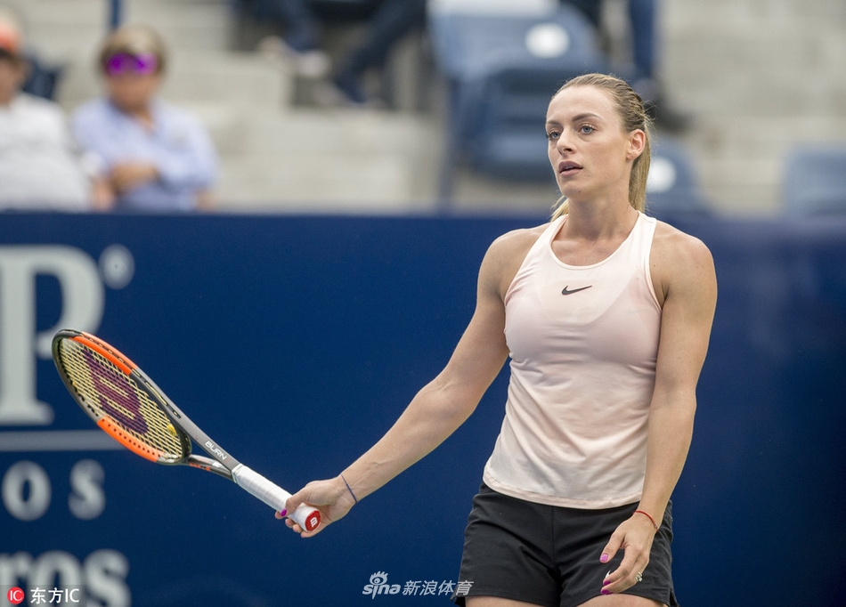 穆古鲁扎关键节点战术调整，雄鹿带队取胜！的简单介绍