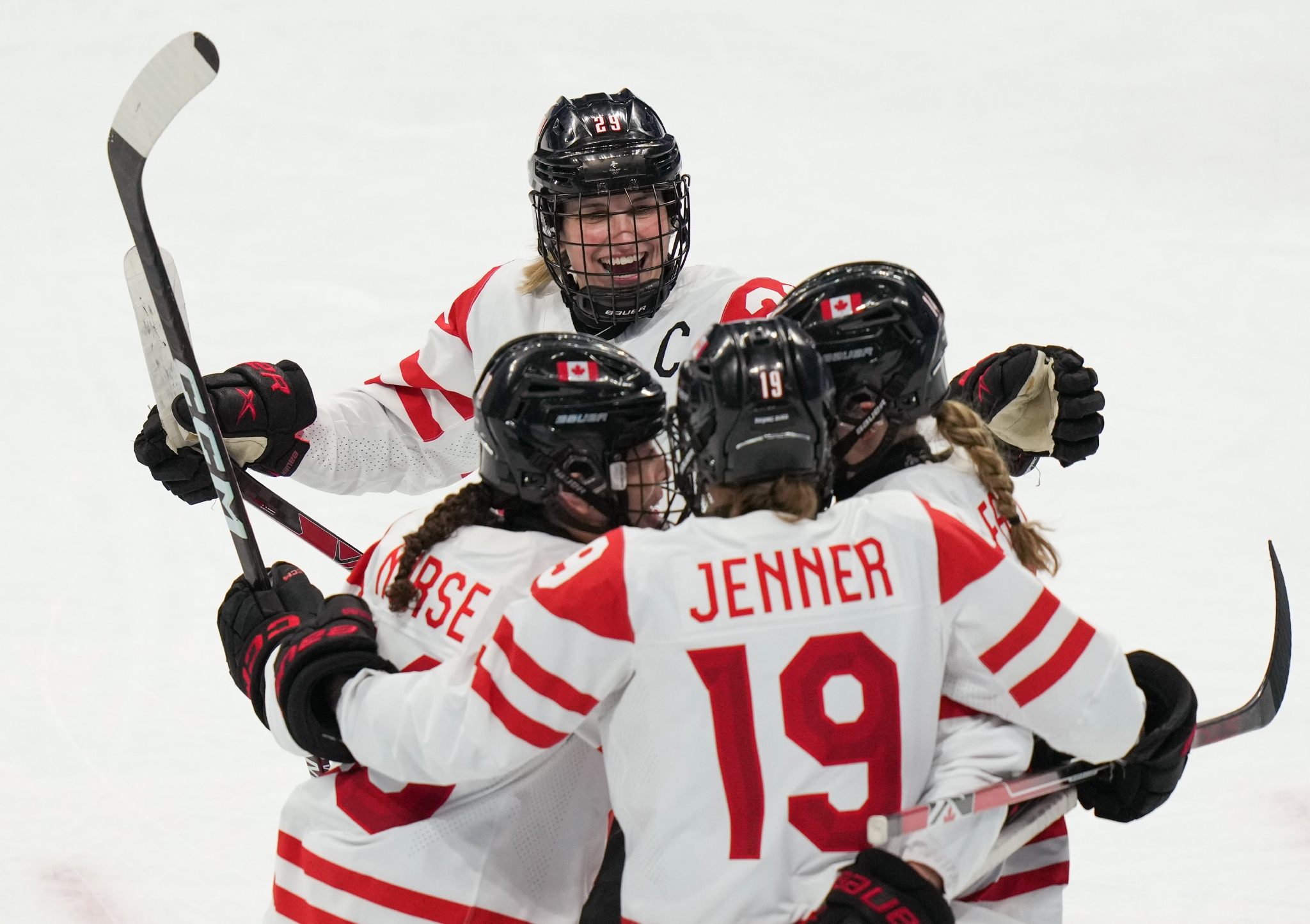 关于Uzi在加拿大队比赛中赛事规则更新,大胜引发热议!的信息 关于Uzi在加拿大队比赛中赛事规则更新,大胜引发热议!的信息